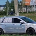В Сети появились фото новой Lada Vesta в базовой комплектации