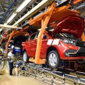 Надеемся, что заводы Lada и Renault в России не остановятся