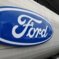 Ford приостановил производств и продажи авто в России